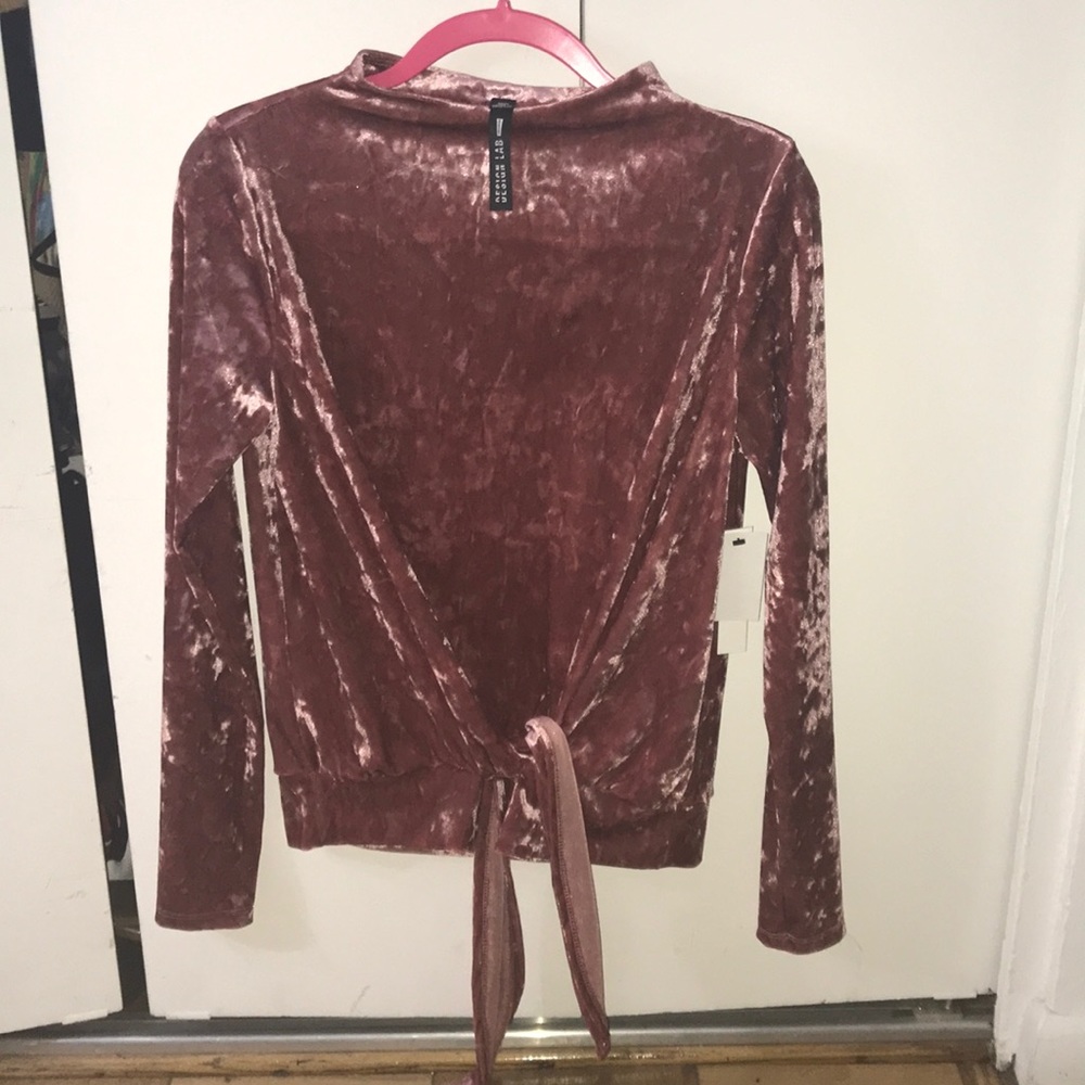 Tie-front crewneck velvet long sleeve top